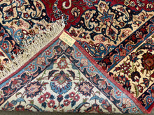 Lade das Bild in den Galerie-Viewer, Lorenzo - Fine Isfahan Carpet Signed