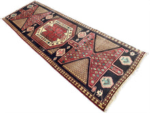 Lade das Bild in den Galerie-Viewer, Tomos - Vintage Caucasian Runner