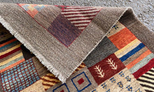 Load image into Gallery viewer, Carol - New Abstract Qashqai Gabbeh Rug