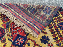 Lade das Bild in den Galerie-Viewer, Camellia - Unusual Antique Gendje Caucasian Rug