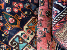 Lade das Bild in den Galerie-Viewer, Alessandro - Vintage Tribal Qashqai Rug
