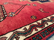 Charger l'image dans la galerie, Greta - Vintage Caucasian Rug
