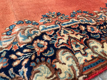 Lade das Bild in den Galerie-Viewer, Carlotta - Vintage Kerman Runner