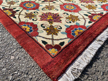 Load image into Gallery viewer, Eliza - New Persian Large Flower head Rug