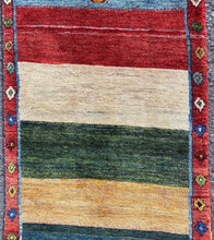Lade das Bild in den Galerie-Viewer, Linda - New Gabbeh Runner