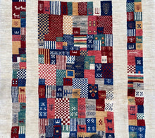 Charger l'image dans la galerie, Edmond - New Abstract Persian Gabbeh Rug. High Knot Count