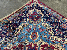 Lade das Bild in den Galerie-Viewer, Chelsea - Royal Kerman Carpet Signed