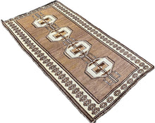 Charger l'image dans la galerie, Constantino - New Tribal Persian Gabbeh Runner
