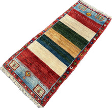 Lade das Bild in den Galerie-Viewer, Linda - New Gabbeh Runner