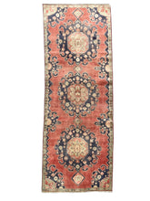 将图片加载到图库查看器，Isla - Vintage Caucasian Kazak Runner
