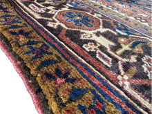 Cargar imagen en el visor de la galería, Luiz - Vintage Hand Made Heriz Persian Carpet
