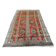 Load image into Gallery viewer, Rafel - New Plush Qashqai Gabbeh Rug
