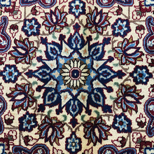 Carica l&#39;immagine nel visualizzatore di Gallery, Savannah - Fine Large Wool Isfahan Carpet Signed
