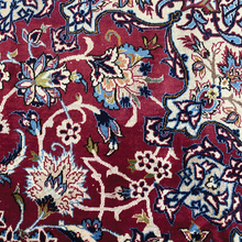 Carica l&#39;immagine nel visualizzatore di Gallery, Savannah - Fine Large Wool Isfahan Carpet Signed
