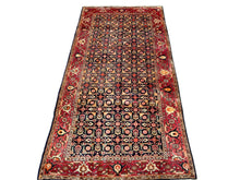 Загрузить изображение в средство просмотра галереи, Alborz - Vintage Hand Made Mahal Rug
