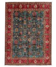 Charger l'image dans la galerie, Utah - Large Vintage Tabriz Carpet
