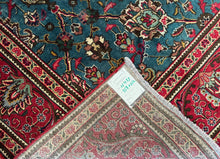 Charger l'image dans la galerie, Utah - Large Vintage Tabriz Carpet
