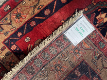 Carica l&#39;immagine nel visualizzatore di Gallery, Arash - Vintage Hand Made Kazak Runner
