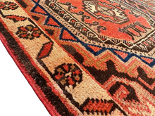 Carica l&#39;immagine nel visualizzatore di Gallery, Sepanta - Vintage Hand Made Caucasian Runner
