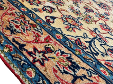 Load image into Gallery viewer, Brasília - Vintage Hand Made Isfahan Rug
