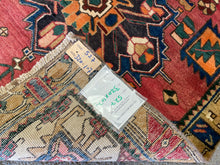 Lade das Bild in den Galerie-Viewer, Didcot - Vintage Heriz Runner
