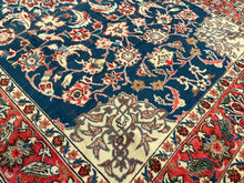 Carica l&#39;immagine nel visualizzatore di Gallery, Cecilia - Fine Wool Isfahan Carpet
