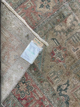 Load image into Gallery viewer, Lilibet - Large Vintage Heriz Carpet
