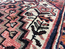 Load image into Gallery viewer, Rukwa - Vintage Tribal Heriz Wool Rug
