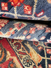 Загрузить изображение в средство просмотра галереи, Alborz - Vintage Hand Made Mahal Rug
