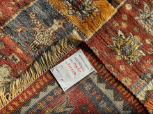 Load image into Gallery viewer, Andrius - Vintage Tribal Shiraz Qashqai Wool Rug
