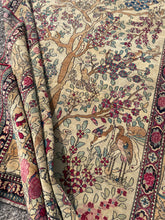 Carica l&#39;immagine nel visualizzatore di Gallery, James - Antique Isfahan Hunting Scene Rug
