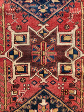 Carica l&#39;immagine nel visualizzatore di Gallery, Atlas - Vintage Caucasian Kazak Runner
