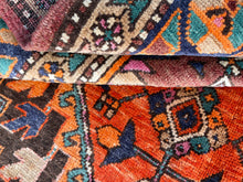 Charger l&#39;image dans la galerie, Noah - Vintage Caucasian Kazak Runner
