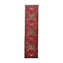 Carica l&#39;immagine nel visualizzatore di Gallery, Saman - Vintage Hand Made Kazak Runner
