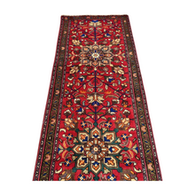 Carica l&#39;immagine nel visualizzatore di Gallery, Saman - Vintage Hand Made Kazak Runner
