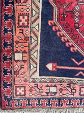 Carregar imagem no visualizador da galeria, Rowan - Vintage Caucasian Baku Runner
