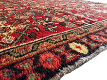 Lade das Bild in den Galerie-Viewer, Adamas  - Vintage Hand Made Mahal Runner
