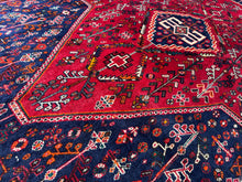 Cargar imagen en el visor de la galería, Chelsea - Vintage Tribal Shiraz Qashqai Wool Rug
