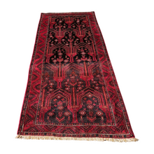 Lade das Bild in den Galerie-Viewer, Celina - Vintage Tribal Baluch Wool Rug
