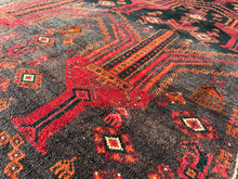 Carregar imagem no visualizador da galeria, Celina - Vintage Tribal Baluch Wool Rug
