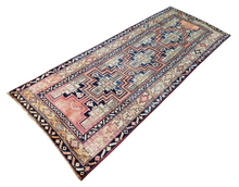 将图片加载到图库查看器，Carina  - Vintage Hand Made Caucasian Kazak Runner
