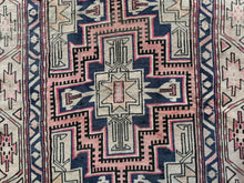 画像をギャラリービューアに読み込む, Carina  - Vintage Hand Made Caucasian Kazak Runner
