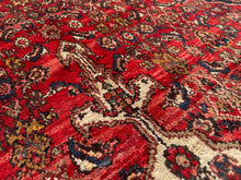 Charger l'image dans la galerie, Abruzzi - Large Vintage Malayer Persian Rug 11'2" x 7'6"
