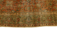 Cargar imagen en el visor de la galería, Anya - Vintage Tabriz Carpet
