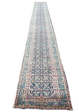 Carica l&#39;immagine nel visualizzatore di Gallery, Libby - Vintage Super Long Frahan Runner
