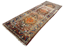 Carregar imagem no visualizador da galeria, Noah - Vintage Caucasian Kazak Runner
