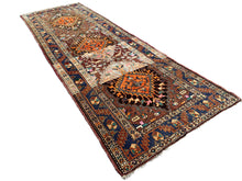 Lade das Bild in den Galerie-Viewer, Noah - Vintage Caucasian Kazak Runner
