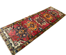 Lade das Bild in den Galerie-Viewer, Didcot - Vintage Heriz Runner
