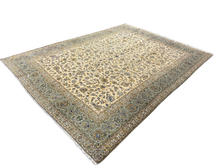 Lade das Bild in den Galerie-Viewer, Ariya - Fine Kashan Carpet Signed
