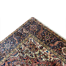 Загрузить изображение в средство просмотра галереи, Marlow - Vintage Heriz Carpet
